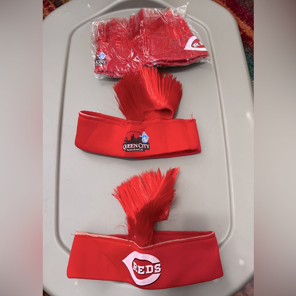 Set of 3 Cincinnati Reds 2009 Jonny Gomes Hair